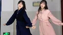 抖音18年人均会跳的舞 快艾特你姐妹 她肯定也会跳