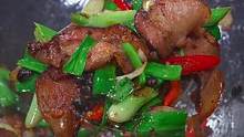 腊肉炒蒜苗，下饭届的扛把子#家常菜 #下饭菜