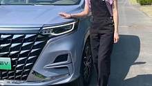 称职“奶爸车”！国产豪华纯电MPV竟然这么香了？