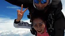 这不比过山车刺激！！
#高空跳伞  #专业动作请勿模仿  #跳伞之家  #快乐就这么简单