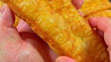 油条这样做简单又省事#油条 #美食 #妈呀太香了