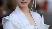 #元气少女 #远赴人间惊鸿宴一睹人间盛世颜 #眉中花语尽情绽放你的美 #时尚性感魅力舞姿 #国风才是
