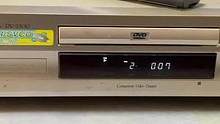 先锋高端DV-3300 DVD 播放机，无拆无修，功能正常，CD，VCD正常读碟，DVD有些可以读有