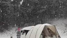 雪天露营多开心#露营报告 #户外 #野营 #雪地露营报告 