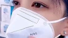 外出注意防护，戴口罩，勤洗手，家里有老人小孩儿的，更要注意！”自己拍起来～#董宇辉语录 #n95口罩