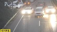 路口紧急避让，结果殃及他车！