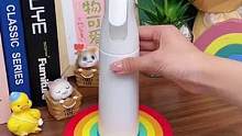 增压的喷雾瓶，它不需要充电，它可以连着出雾，装酒精消毒，装水浇花，衣物可多用！#酒精喷雾 #喷雾瓶 