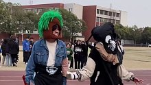 《潮的有点社恐》