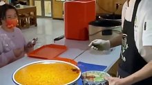 小姐姐都看呆了