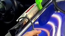 开关车门产生漆面凹陷，无需钣金喷漆，做下凹陷修复就可以了