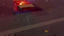 我赶时间，就不跟你客气了
