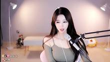 【织梦-艺嫣【之龙】】  因长高，而凡尔赛