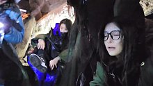 【童锦程】咱们今天晚上就睡这是吧？