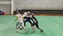 #美式橄榄球 #日常训练 Like a running back