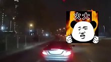遇到路怒症奔驰跑车，女友的举动真的暖心