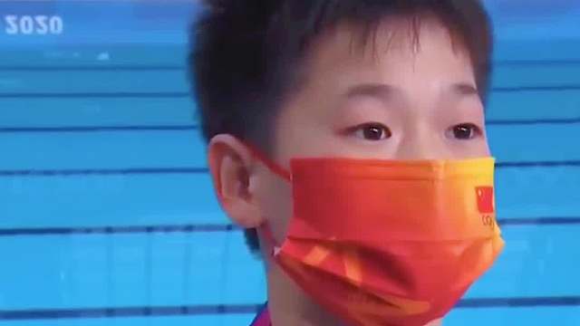 太赞了！艾森哥哥带全红婵去动物园了