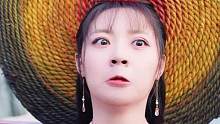 穿越女带带皇帝看电影听MP3，最后还被当成靶子练箭。 #奇妙的命运呀 #猕猴桃好剧必看
