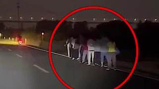 網絡熱門靈異視頻鑒定，現實世界中的喪尸事件，異?？植?！ #奇聞奇事  #真實事件  #揭秘
