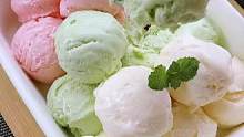 #自制冰淇淋 #在家做美食 #夏日必备 自己在家做的冰淇淋好吃又健康，夏天马上到了快做起来！