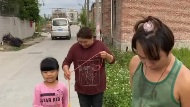 怎么看都还是我鳄鱼宠物好看