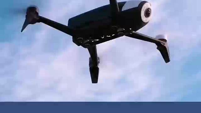 无人机悬浮在电梯，电梯移动无人机会跟着移动吗？