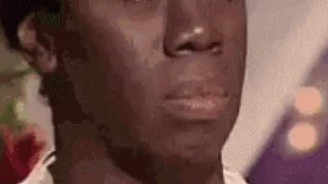 不是！你小子迪士尼公主啊！！！