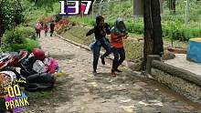 Trashman Prank jadi Sampah di Curug Song Banyumas 