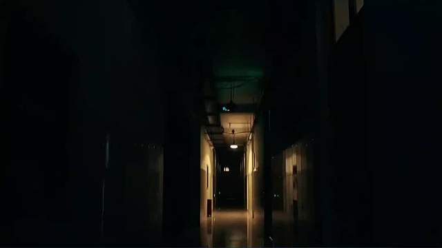  梦游时战斗力爆表！到底能不能叫醒一个正在梦游的人呢？