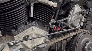 啟動摩托車？