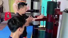 咏春拳木人桩法一对一教学#咏春拳 #木人桩 #咏春拳教学