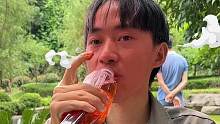 看来以后要查身份证了，可不兴乱报地名啊#吃辣挑战 #零食推荐 #爆辣鱼尾