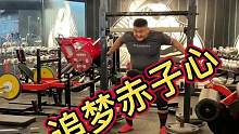 @小光是个山东人 20岁小伙子的第一次出国比赛，一场非常艰难的比赛，一场明知道会输的比赛，但是不能因