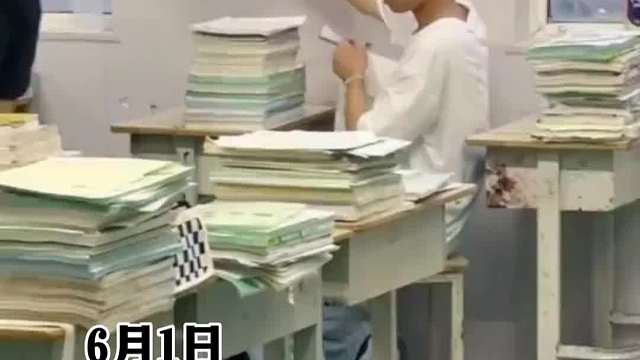 男孩看到老师拍自己，结局瞬间刷新你的三观