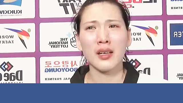 冠军曾被裁判窃取，不甘受辱后，一记绝杀太解气