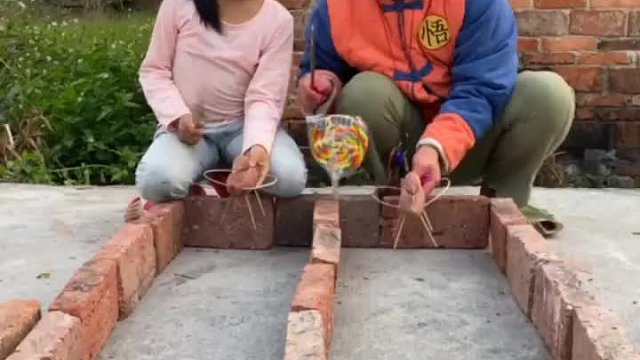 脑筋有点开窍了，番薯都可以做玩具赛跑