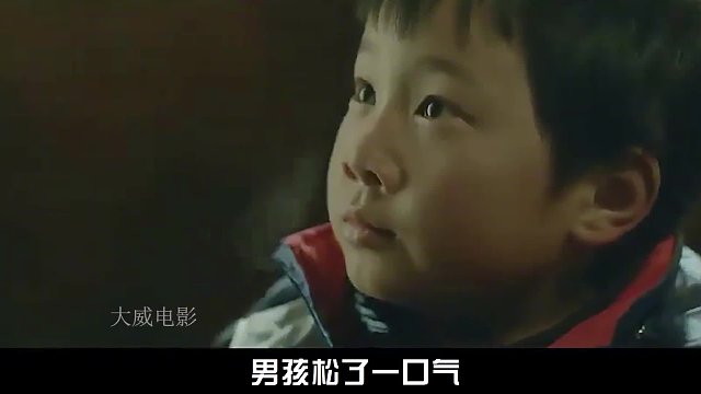 男孩花500块雇假妈妈开家长会，背后真相令人黯然泪下！