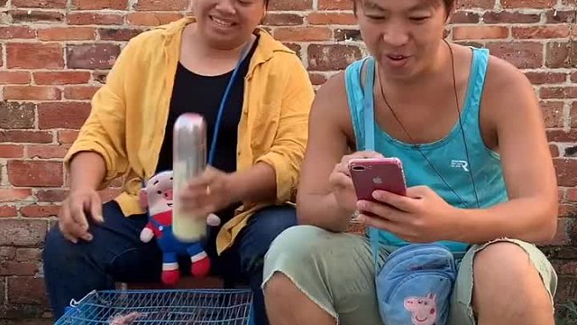 哎呀！吓我一跳…