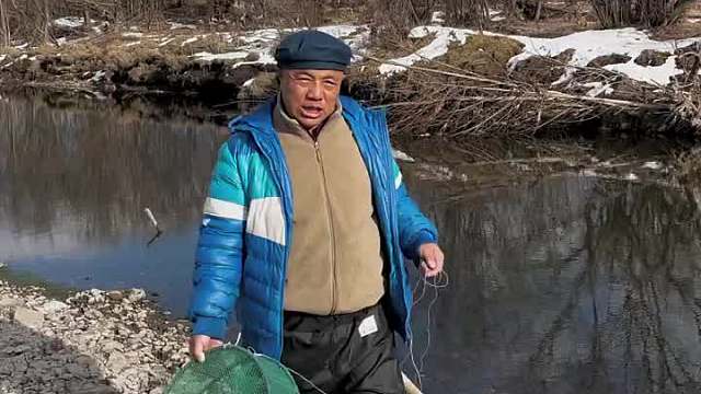 试试新的捕鱼工具