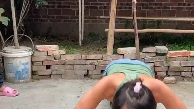 出身汗真舒服哈哈