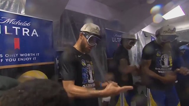 如今篮网有多烂？巴克利直言纳什是替罪羊，科尔：无药可救的球队