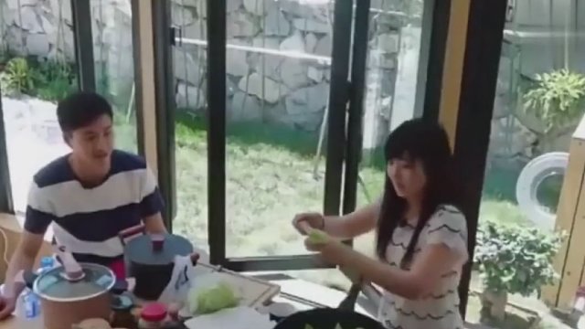 离婚原因曝光！33岁福原爱风韵十足，如今已六与新男友同居