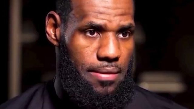 詹姆斯黑粉为什么那么多？原因竟是黑他能发家致富