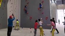 还有没有人说是拉上去的？拉绳动作一定要帅#攀岩 #北京 #奥攀攀岩