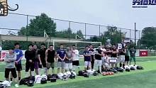 祝：济南勇猛达阵青少年美式橄榄球俱乐部开业大吉！
这个暑假让孩子放下手机 回归运动 感受橄榄球的运动