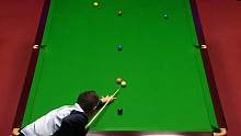 丁俊晖神来之笔做斯诺克，对手不满抡杆泄愤，最后手势啥意思？ #斯诺克 #台球 #丁俊晖