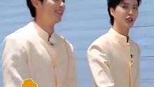 #范丞丞王鹤棣真的在闹海  能遇到同频且玩的到一起人真的好快乐！！！#范丞丞  #王鹤棣  #奔跑吧