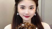 #头饰发饰 #洋气减龄 #美出高级感 #发箍这样戴好美