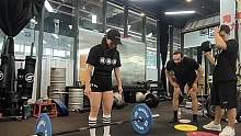 CEP·硬拉博士线下深圳研讨会，给一位之前因为冲击硬拉极限而下背部受伤的学员指导动作#硬拉 #力量训