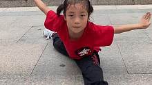 幼儿园的小朋友练习 小洪拳 #幼儿武术 #空翻