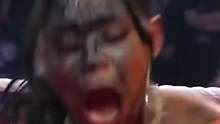 #wwe 女子摔角，明日华不讲武德出阴招